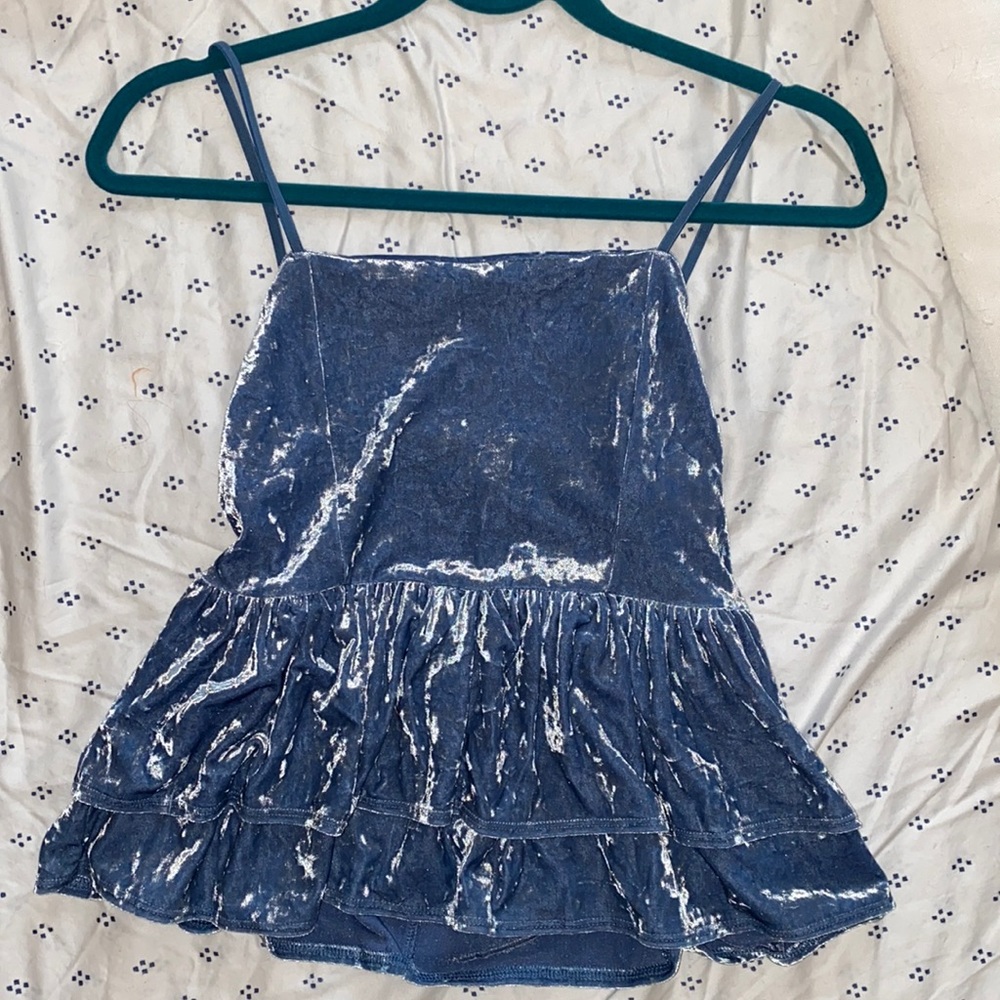 American Eagle NWOT Velvet Top